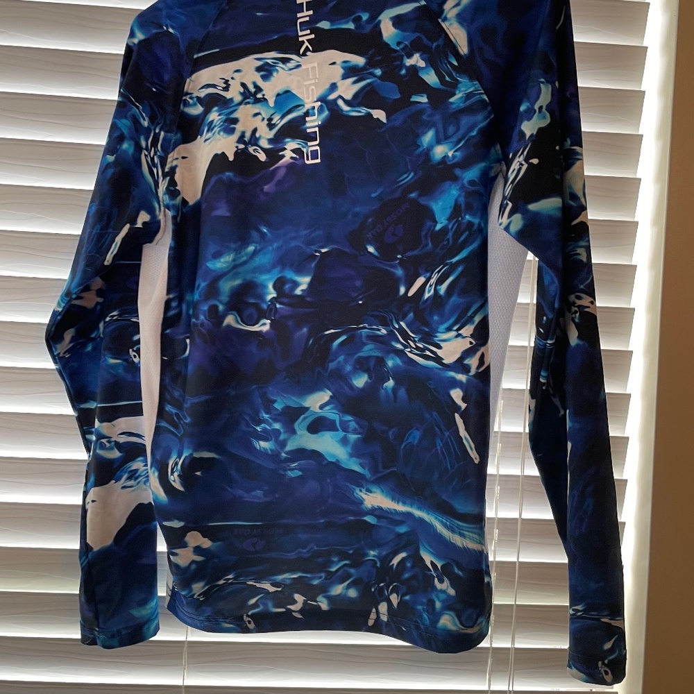 HUK Water Shirt